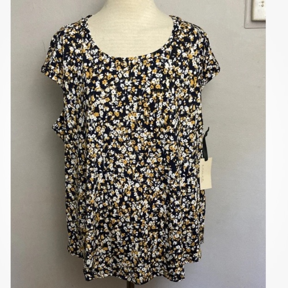 10-7 Emaline Top Blouse Blue floral 1x NWT